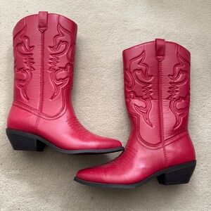 Soda Boots size 9